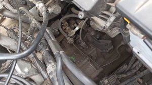 Замена системы вентиляции картерных  газов КВКГ гольф 4 1.6 АКЛ