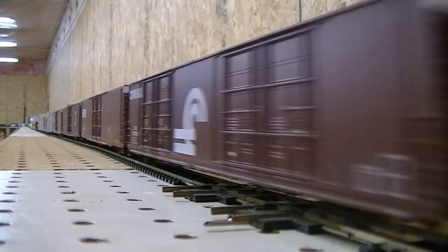 Fastest CSX HO scale model train on YOUTUBE смотреть онлайн
