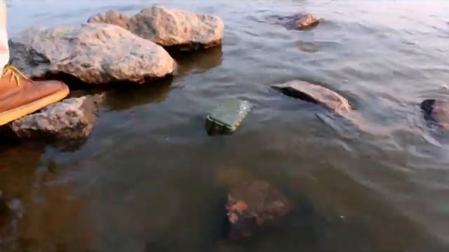 CKY Waterproof Bluetooth Speaker CK207 Waterproof Test смотреть онлайн