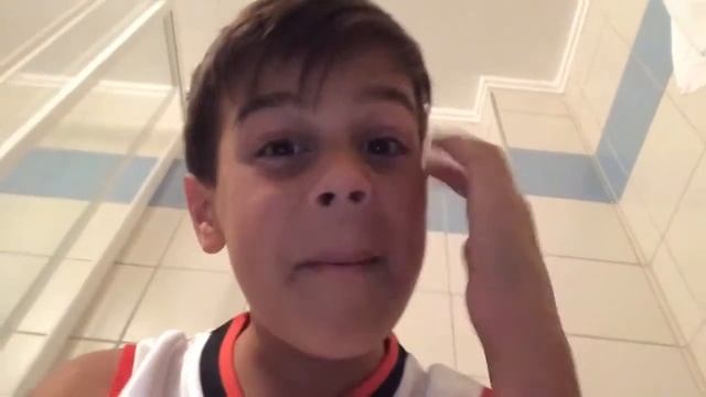 MY SISTER GOT A SUPER MAGICAL CHEST FROM A BATTLE IN ARENA 2 смотреть онлайн