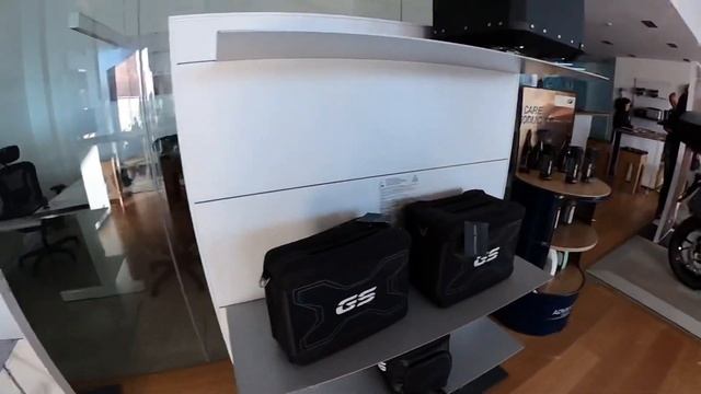 My New BMW G310 Motorcycle and Tour inside the BMW Dealer in Cebu Philippines - So Happy!!! смотреть онлайн