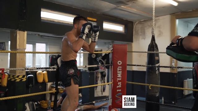 Jonathan Haggerty - Raw Rounds | Muay Thai Pad Work