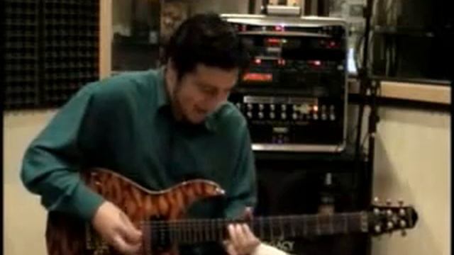 Gustavo Guerra - Big Foot