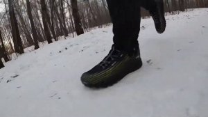 Зимние шипованные кроссовки IceBug NewRun BUGrip GTX.