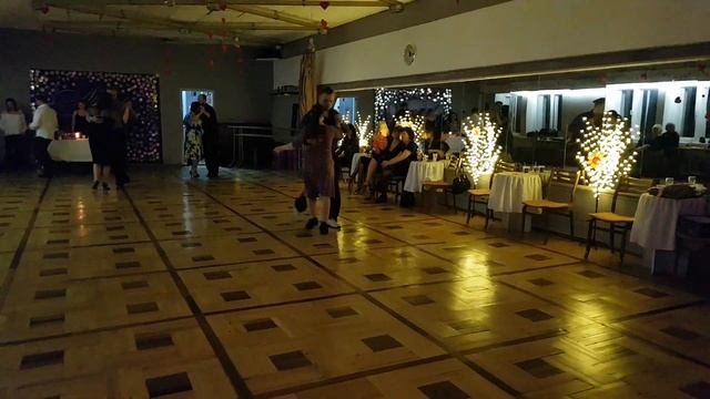 Милонга в честь 8 Марта в Tangoclub Odessa в Доме офицеров 20190309 225441 смотреть онлайн