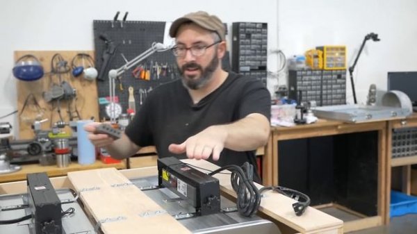 Hardware Store Vacuum Table - HOW TO make your own