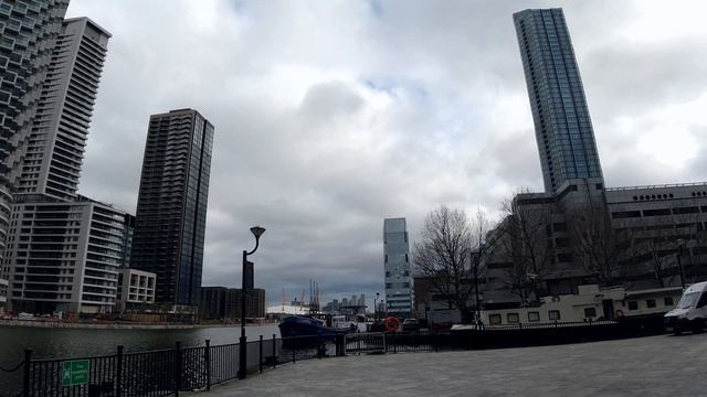 ?? Walking In LONDON - Canary Wharf Tour 4K, England