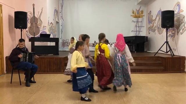 Бытовой танец «Краковяк» (4 фигуры) смотреть онлайн