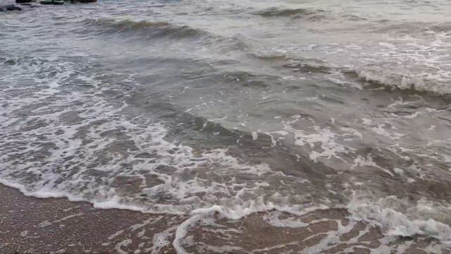 Обзор моря Мариуполь возле ЖД вокзала 12 мая 2020 г смотреть онлайн