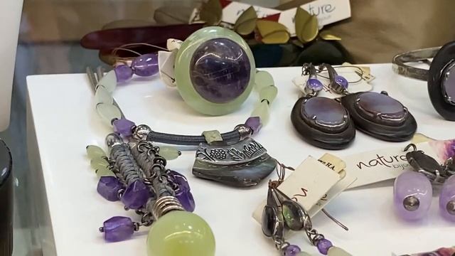Обзор украшений из натуральных камней и материалов Nature Bijoux?
