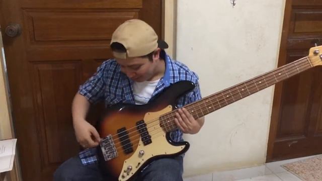 gyrus bass - SOLD: fender roscoe beck v смотреть онлайн