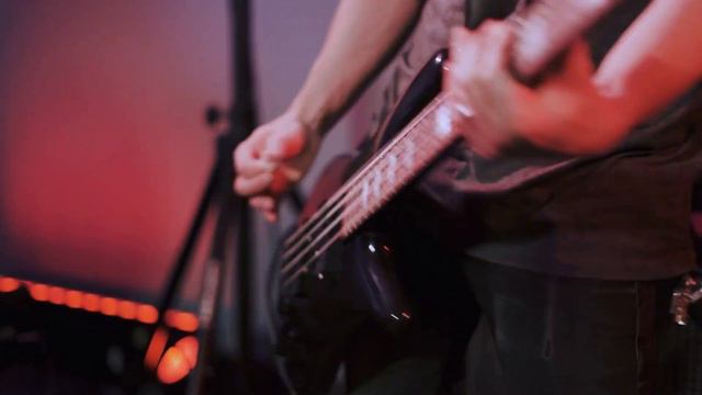 Skillet Monster Halloween Mashup смотреть онлайн