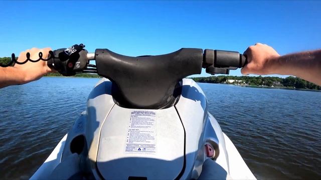 2000 Yamaha GP1200R смотреть онлайн