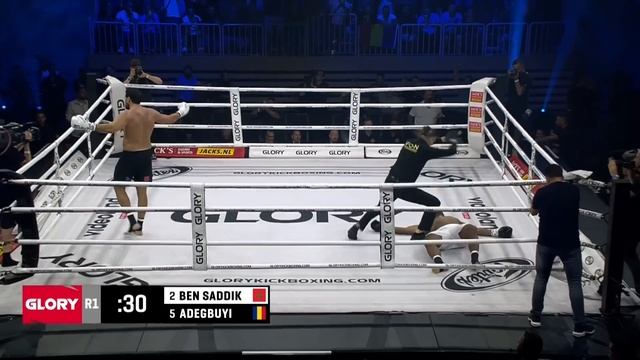 GLORY 81: Jamal Ben Saddik v Benjamin Adegbuyi смотреть онлайн