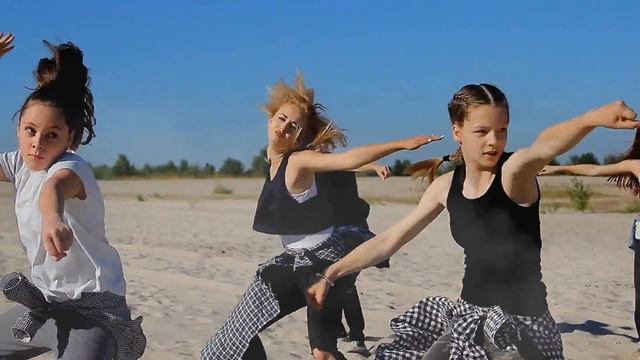 Буря в пустыне|Operation Desert Storm|ТОП|Dancing kids video|Танцы дети видео| Троещина|Dance Famil смотреть онлайн