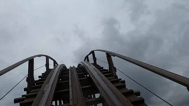 Wilde Beast (1981) - Canada's Wonderland with GoPro / Дикий Зверь 1981 – Американские Горки в Канад смотреть онлайн