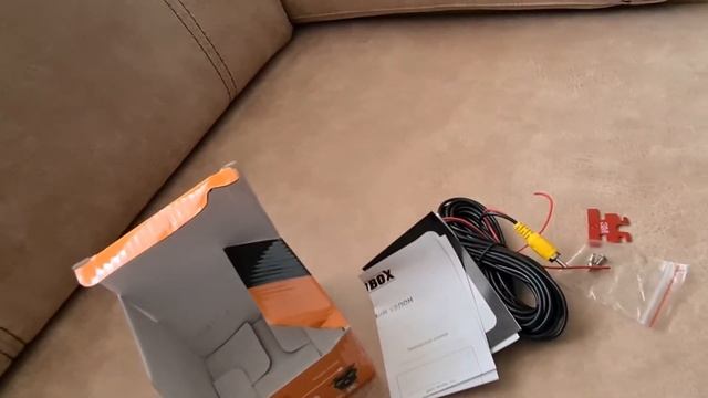 Обзор камеры заднего хода Marubox M200