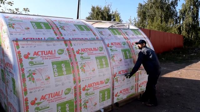 Теплица Надежная с открывающейся крышей 3 смотреть онлайн