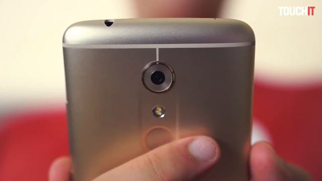 IFA 2016: Smartfón ZTE Axon 7 Mini смотреть онлайн