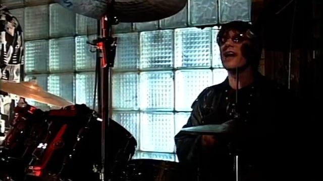 ARCTIC MADNESS 2(AM2) SINUGA TANTSIN смотреть онлайн