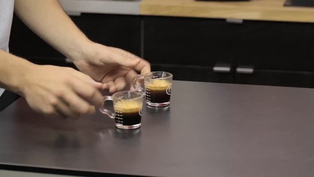 $300 vs. $3,000 Espresso Machine Challenge смотреть онлайн