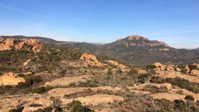 Vue a 360° du sommet du Perthus Agay Esterel Var смотреть онлайн
