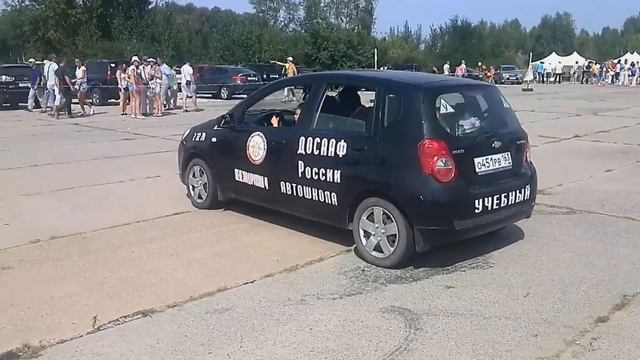 Дина рулит смотреть онлайн