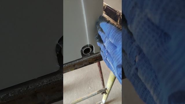 Установка батареи KERMI