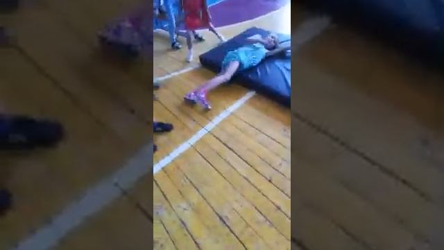 полоса препятствий смотреть онлайн