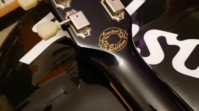 GIBSON LES PAUL CUSTOM SHOP LIMITED EDITION CLASS 5 ROOTBEER QUILT TOP DARK BACK UP CLOSE VIDEO смотреть онлайн