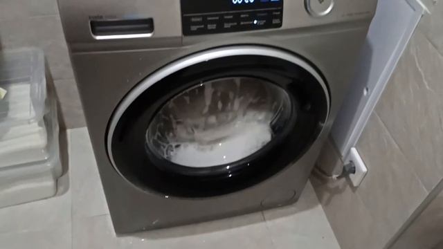 Стиральная машина Haier HW70-BP12969AS течет вода из люка , смотреть онлайн