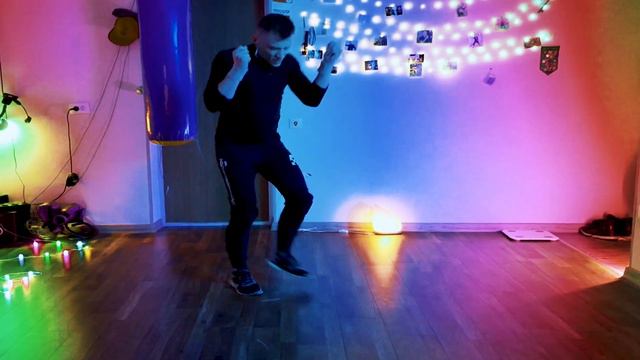 Танцуй!!! Это актуально как никогда ранее!!! | Justin Timberlake - The Other Side смотреть онлайн