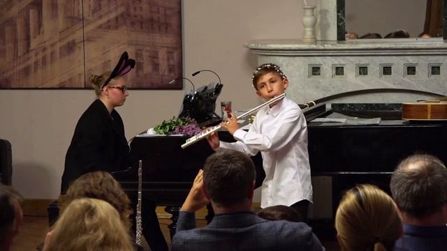 Прелюдия (А.Лядов) - Владимир Кисляков (Флейта) - Анна Махова смотреть онлайн