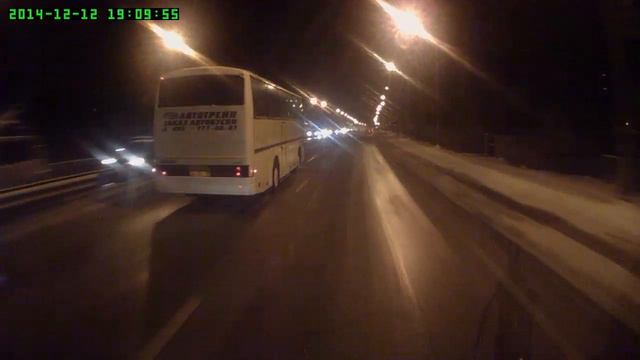 Вот так бывает на пешеходном переоде в гололед смотреть онлайн