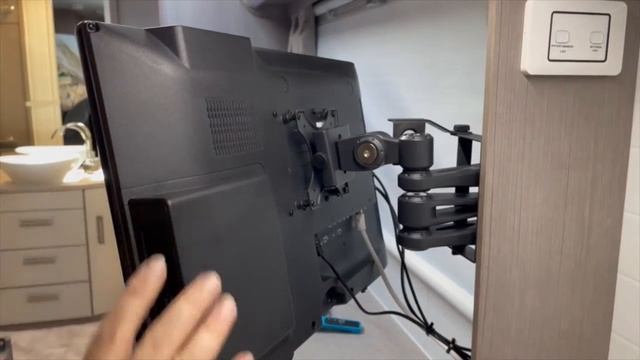 How to Guide to Furrion TV / DVD Player смотреть онлайн