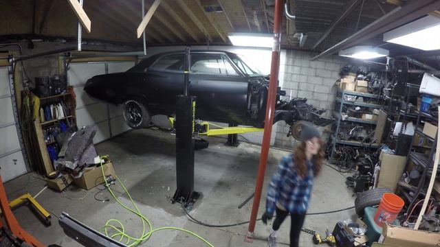 How bad is the rust on my daughter's '67 Impala? - Supernatural Impala build pt. 2 смотреть онлайн