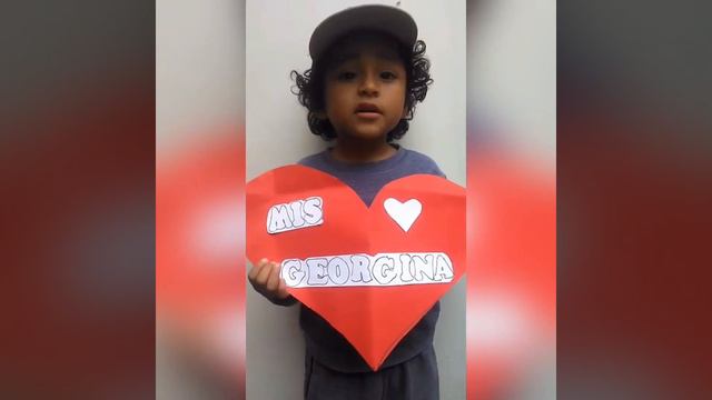 Para Miss Georgina смотреть онлайн
