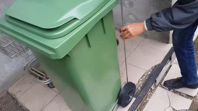 Контейнер для мусора с педалью MGB 120. Инструкция по сборке. смотреть онлайн