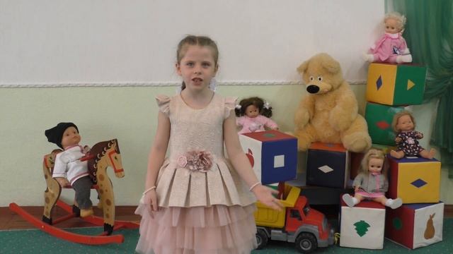 Ананко Мария. Стихотворение А.Барто "Помощница" смотреть онлайн
