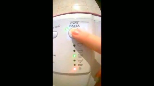 Как открыть люк в стиральной машине Indesit EWSD 51031, если стирка уже началась? смотреть онлайн
