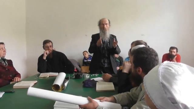 Собрание. Раздача плакатов, обещание выйти завтра на работу по пруду. 11. 06. 2017 смотреть онлайн