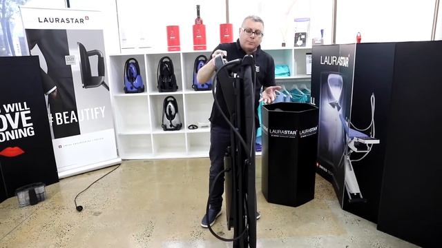 Laurastar Smart U- How to fold away смотреть онлайн