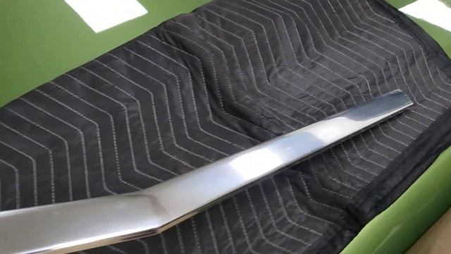 NOS 1960 Chevrolet Impala Grille to Bumper Filler Trim Molding смотреть онлайн
