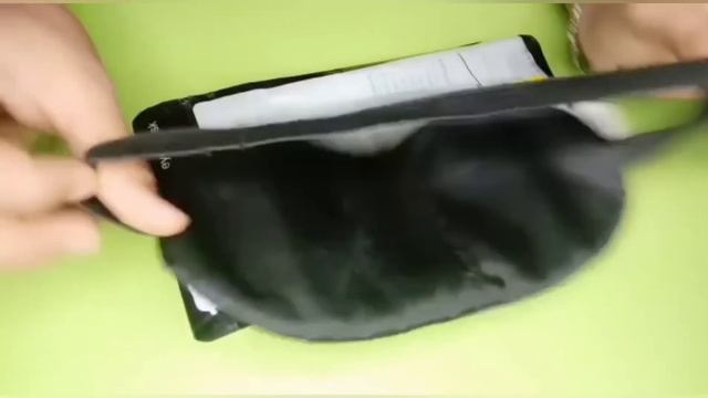 Unboxing and review of amazing sleeping eye mask with cooling gel || travelling eye mask? смотреть онлайн