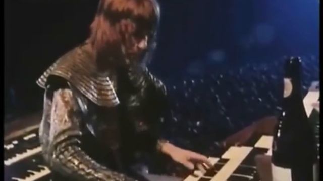 Fast !  .... Emerson Lake And Palmer