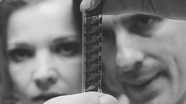 [d|l35] Ekkehard Ehlers - Plays John Cassavetes Part 2 1h Loop смотреть онлайн
