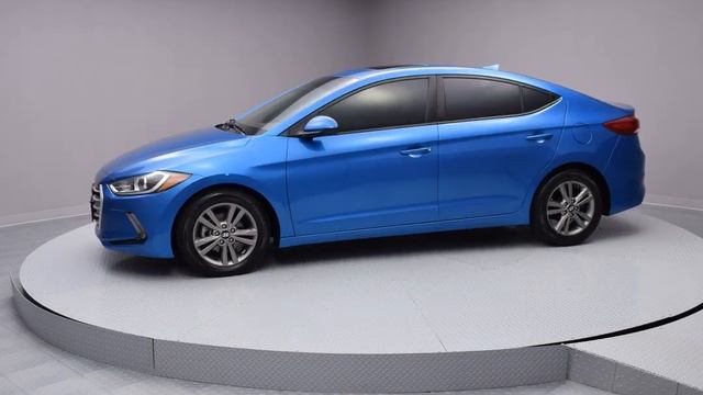 2017 Electric Blue Metallic Hyundai Elantra 4D Sedan #HH133480 смотреть онлайн