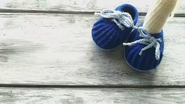 Вязание крючком - Ботиночки на шнурках для Зайки в стиле Тильда. смотреть онлайн