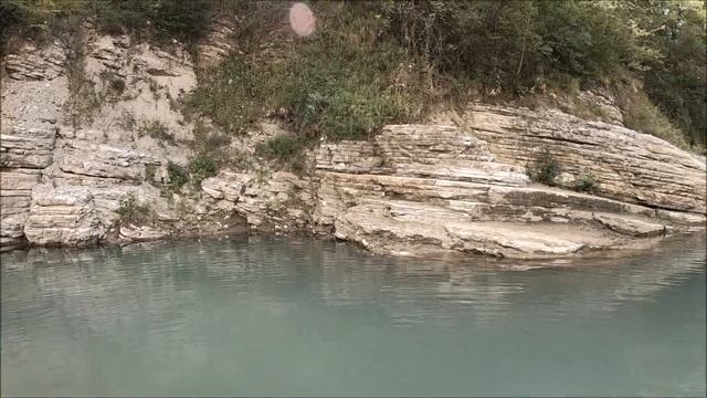 Сочи, Лазаревское, река Псезуапсе, все местные на речке, горячая вода смотреть онлайн