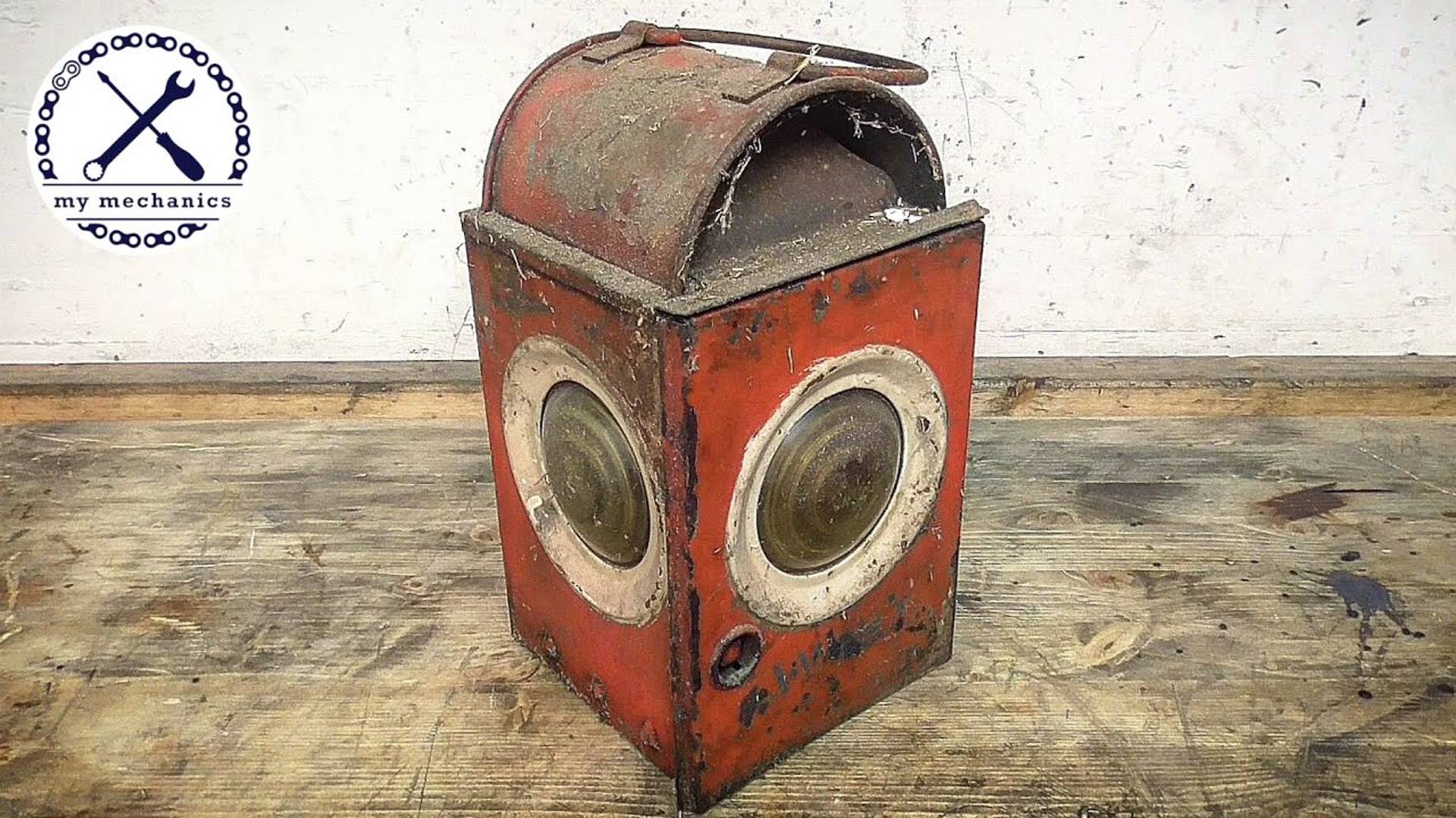 Forgotten Rusty Oil Lamp - Restoration (1080p_50fps_H264-128kbit_AAC)